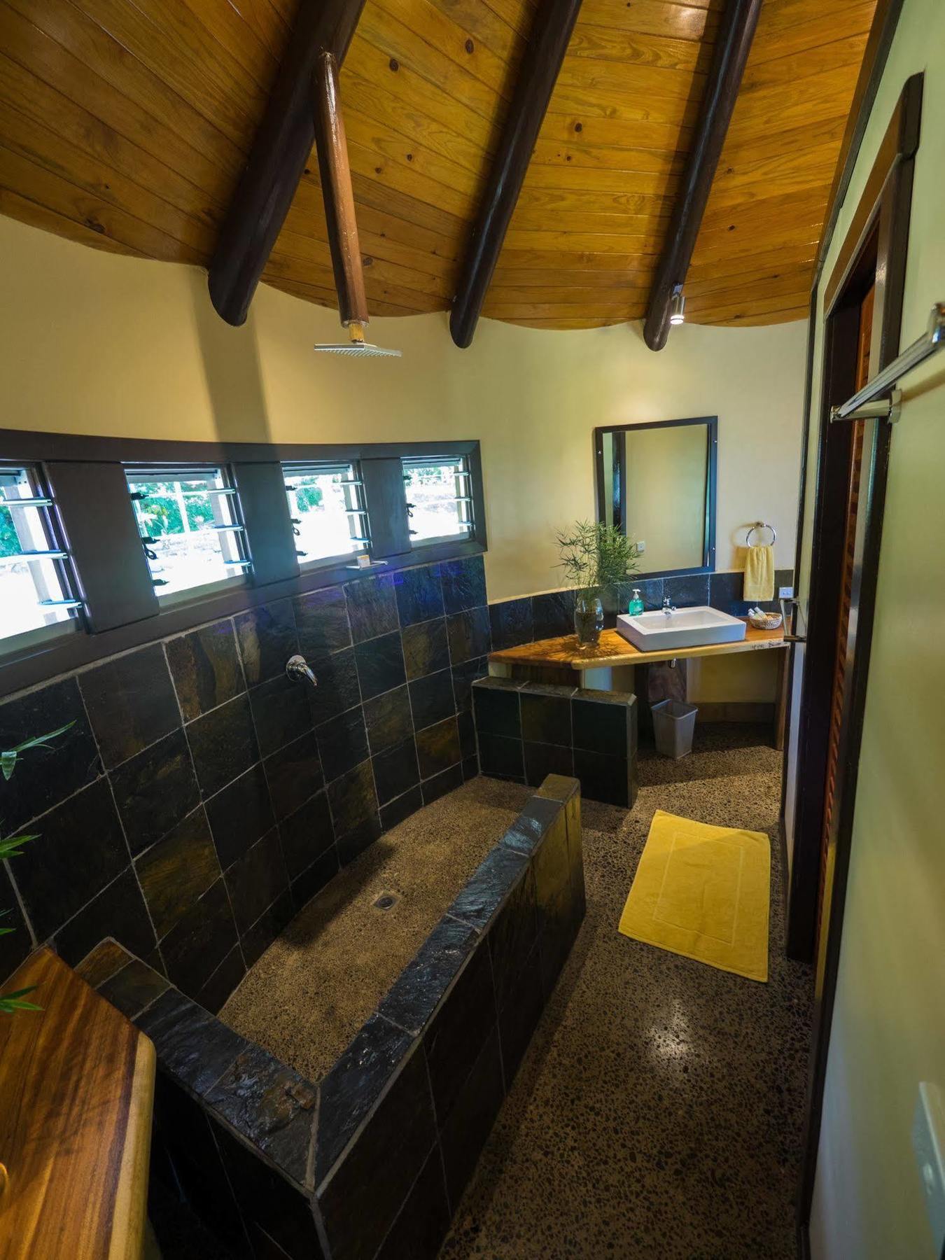 Taveuni Dive Resort Waiyevo Eksteriør billede